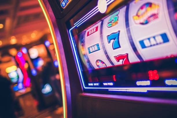 winbet365 platform interface showing slot games and live casino sections
